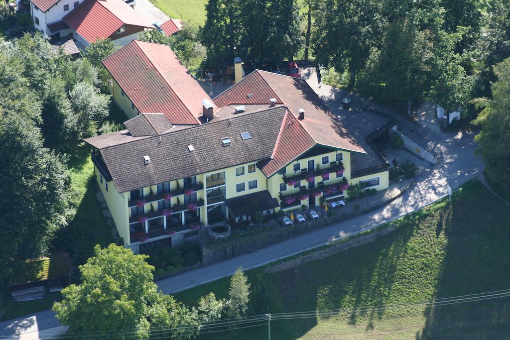 Hotel Zur Schonen Aussicht Ubersee Exterior photo
